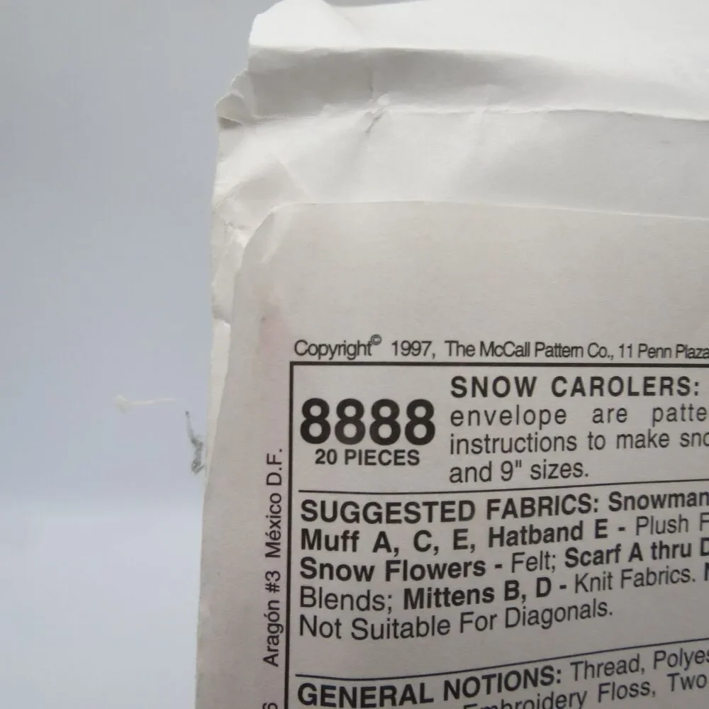 McCall's Crafts 8888 Snow Carolers Snowman Craft 18